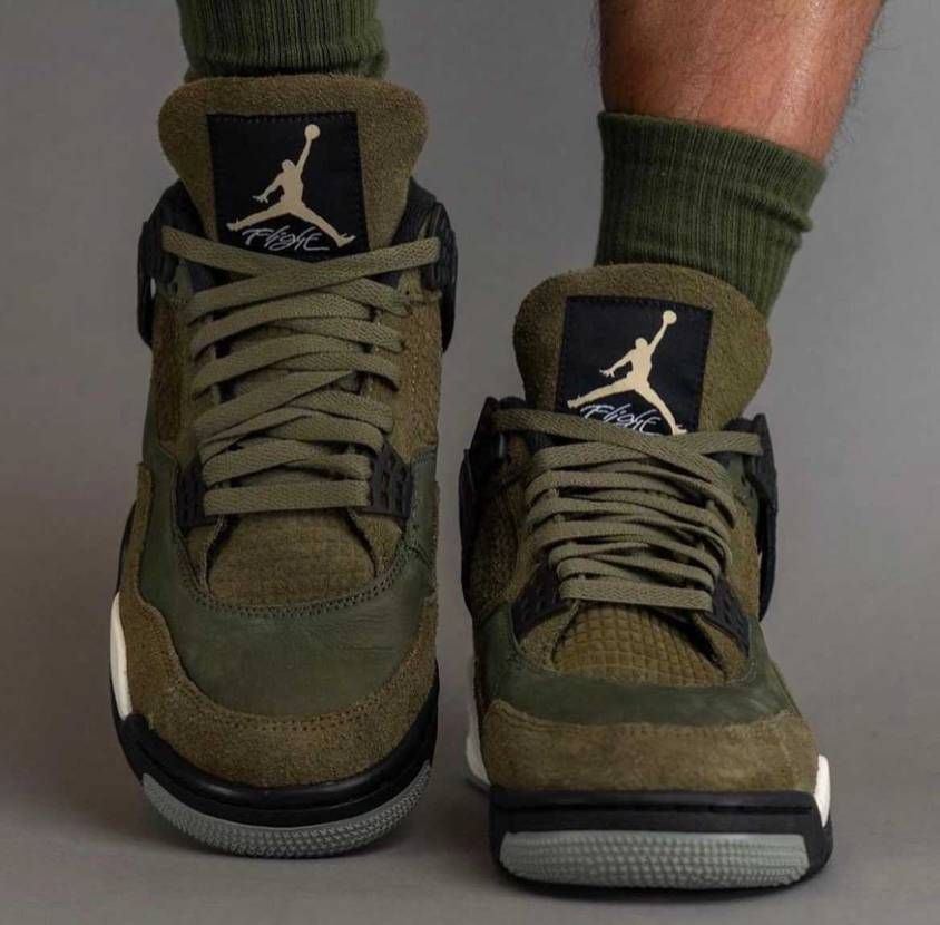 ミディアムオリーブ
12月2日予定