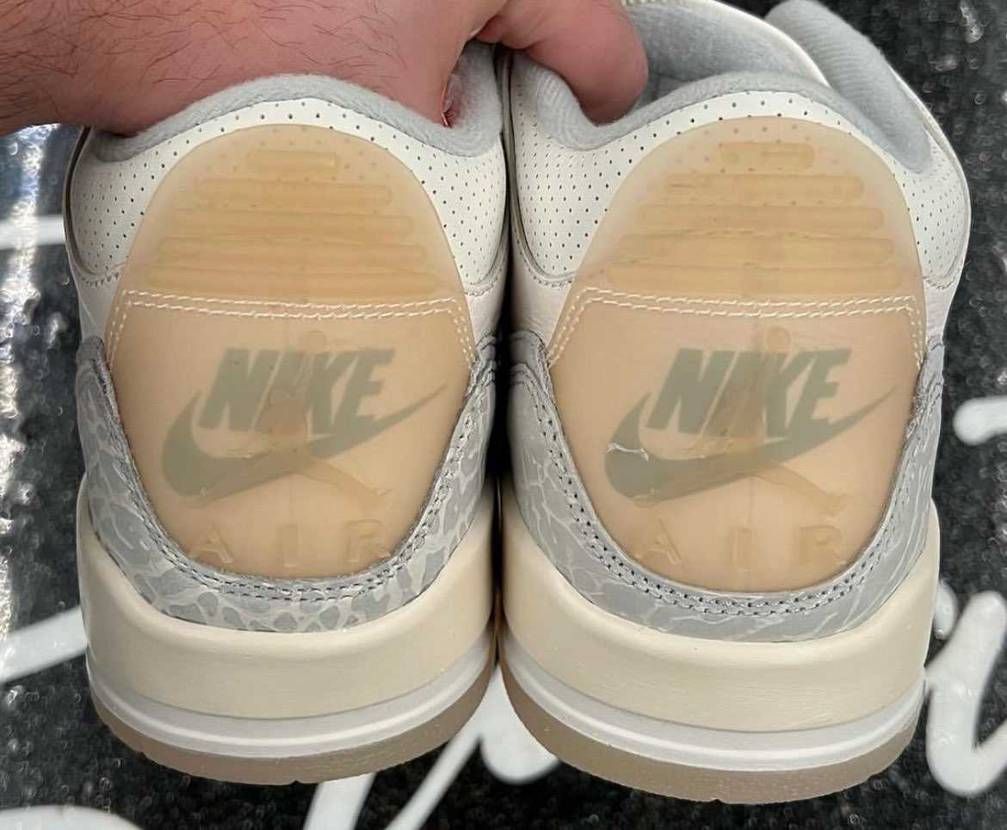 クラフト アイボリー
3月2日予定