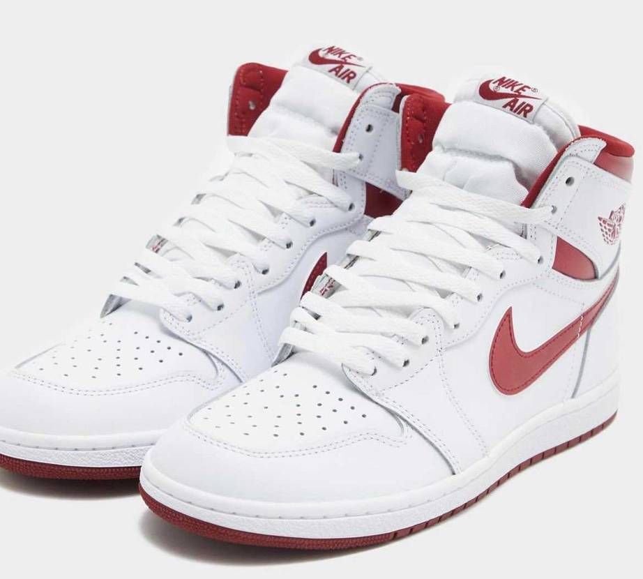 85 メタリックバーガンディ
2月16日予定