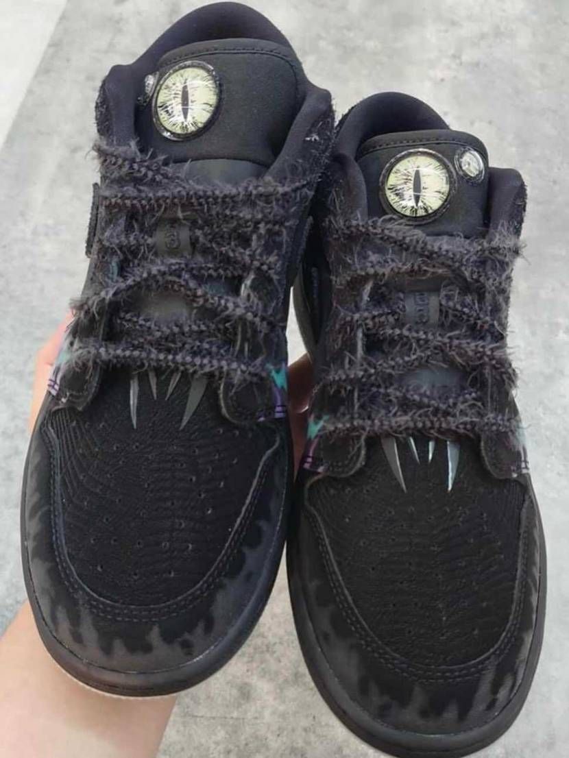 Air Jordan 1 Low Halloween “Black Cat”
