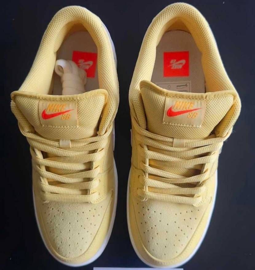 SB Dunk Low “Saturn Gold”
来年夏予定