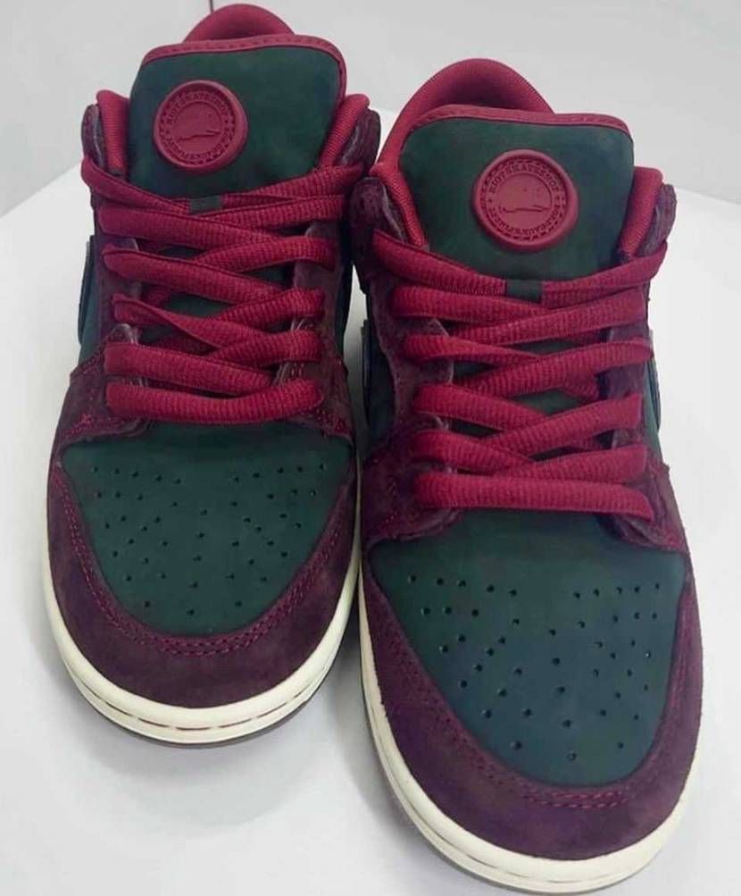 Riot Skateshop x Nike SB Dunk Low