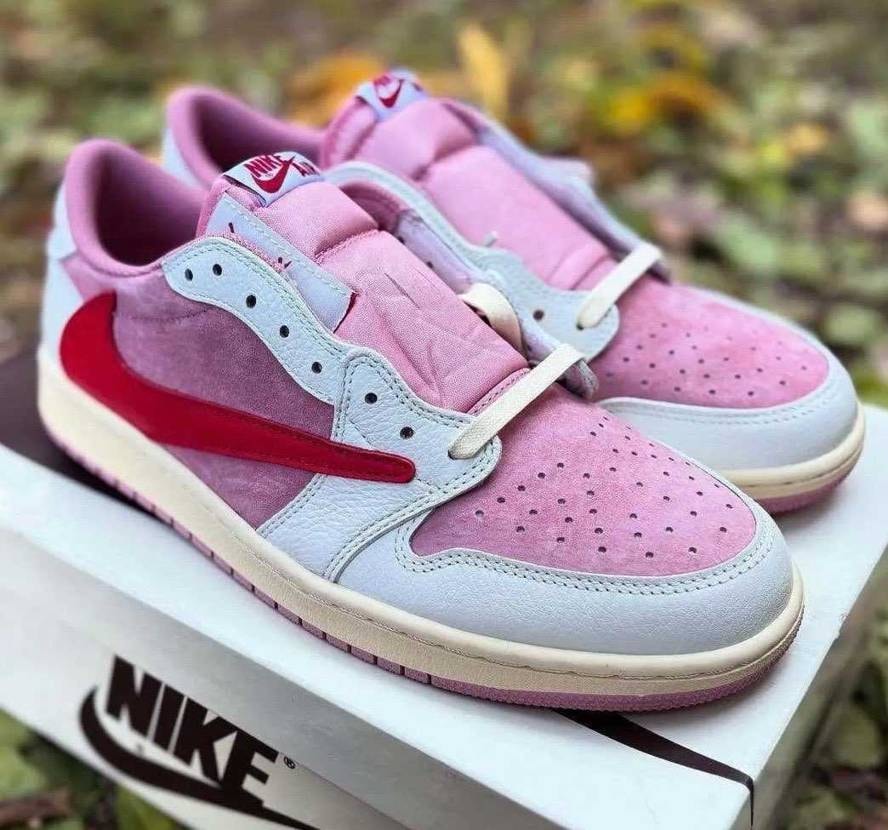Travis Scott x Air Jordan 1 Low OG “Shy 