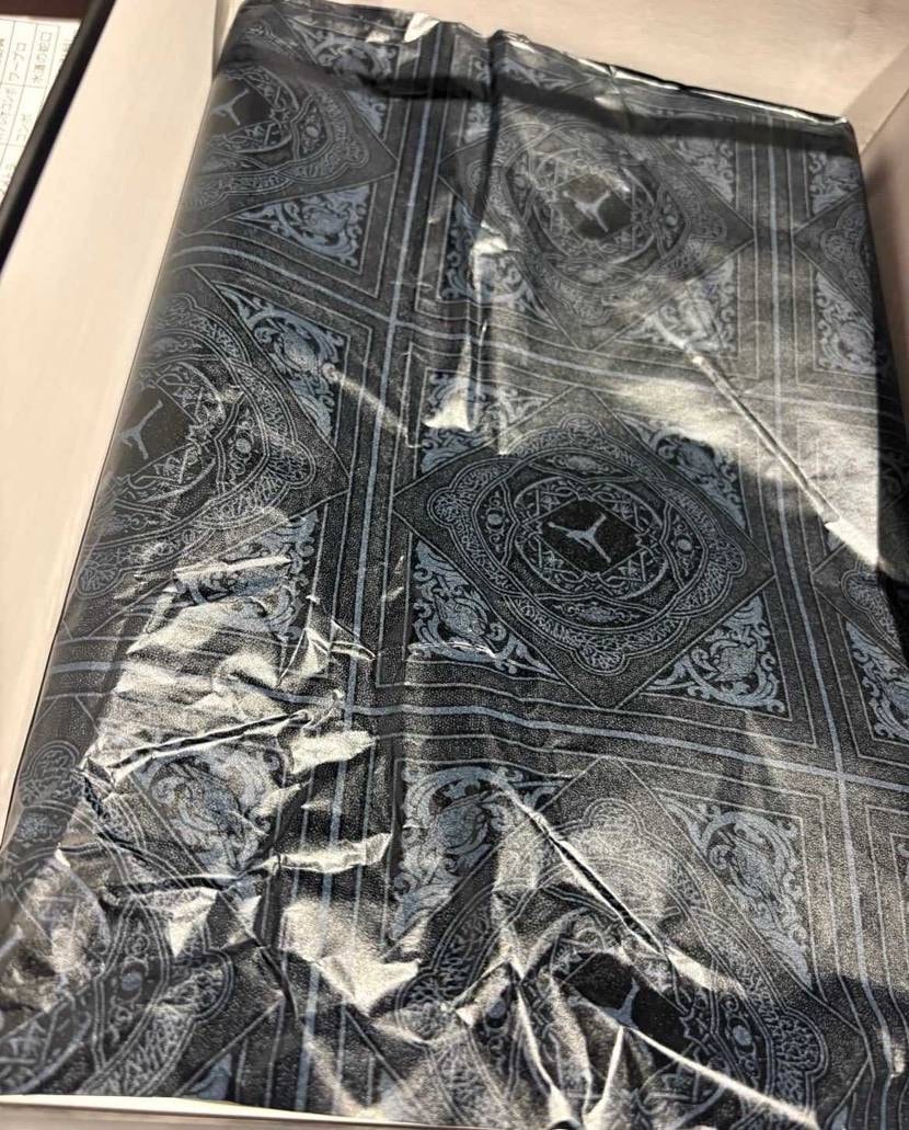 2月との違いは
追加シューレース
ハングタグのウイングマ