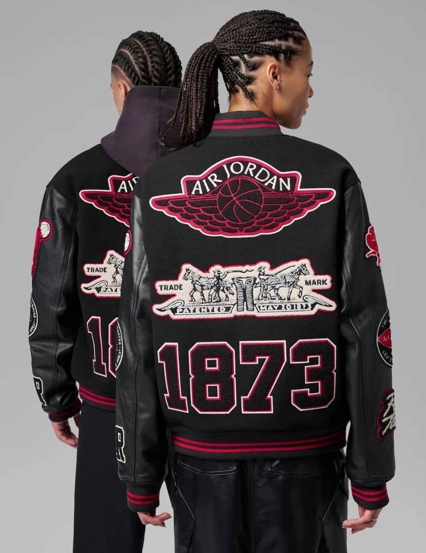 フーディー欲しい