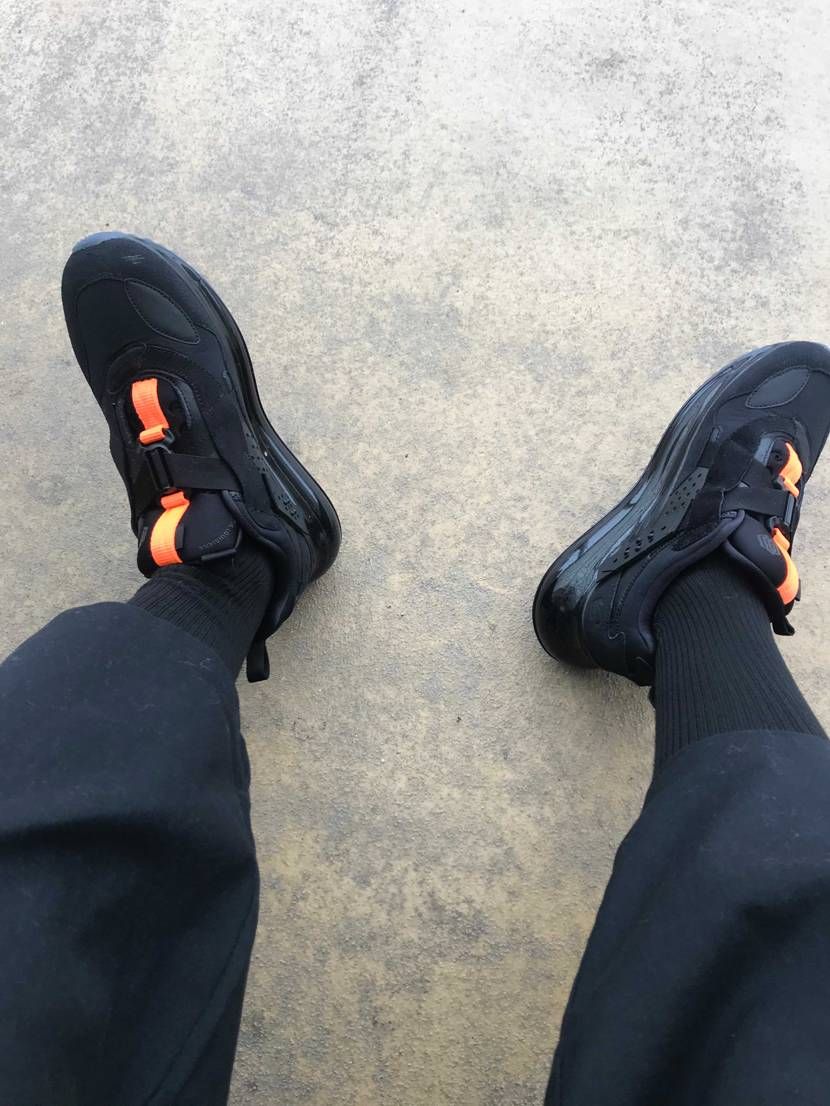 オデルさん

セールだと雨でも気にならないよーになってき