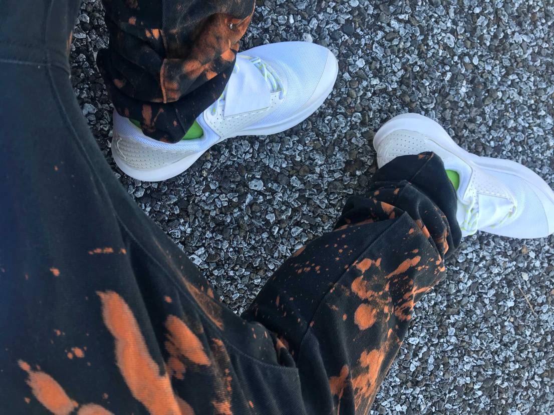 買えねぇ繋がらねぇ
リサイクルショップ何もねぇ

あ、