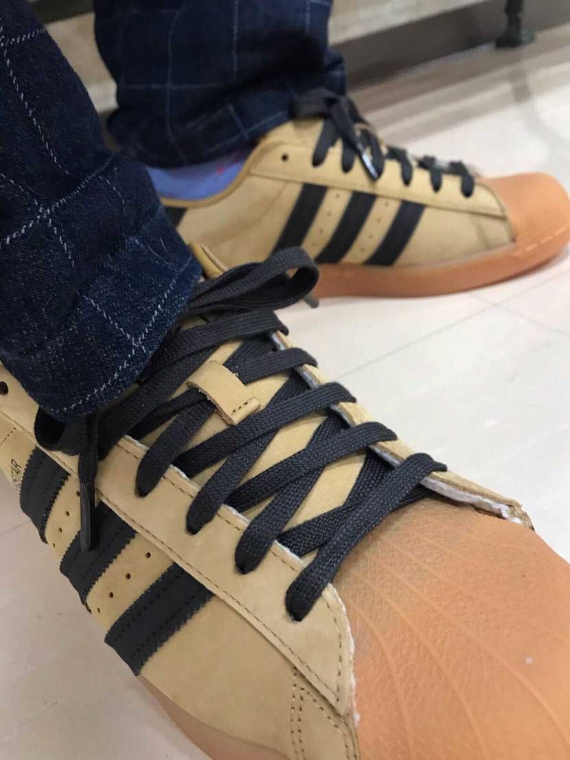 すっかり秋ですね
皆さん風邪などひいてませんか？
知らんけどw

このシ