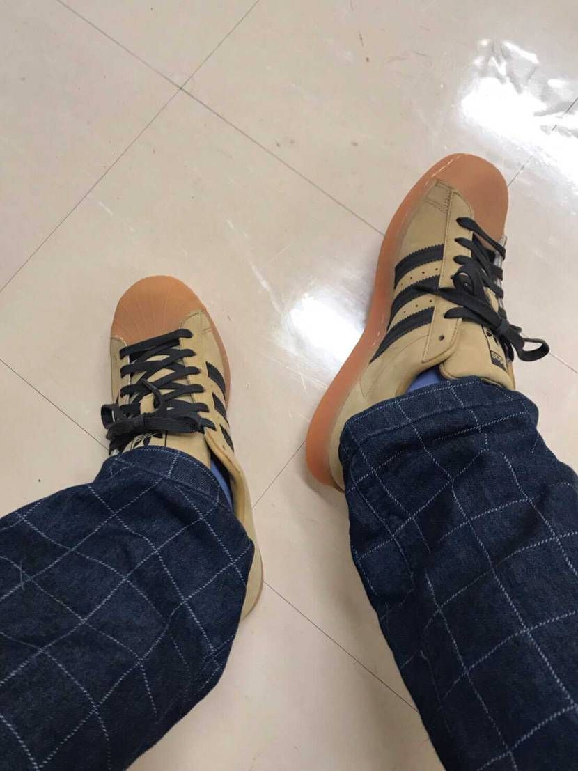 すっかり秋ですね
皆さん風邪などひいてませんか？
知らん