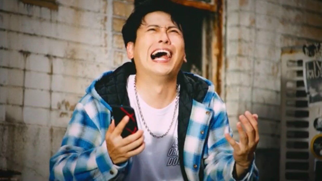 またスニーカーの抽選外れたーー
テンションダァァア〜ン‼︎‼︎
ちなみに昨日