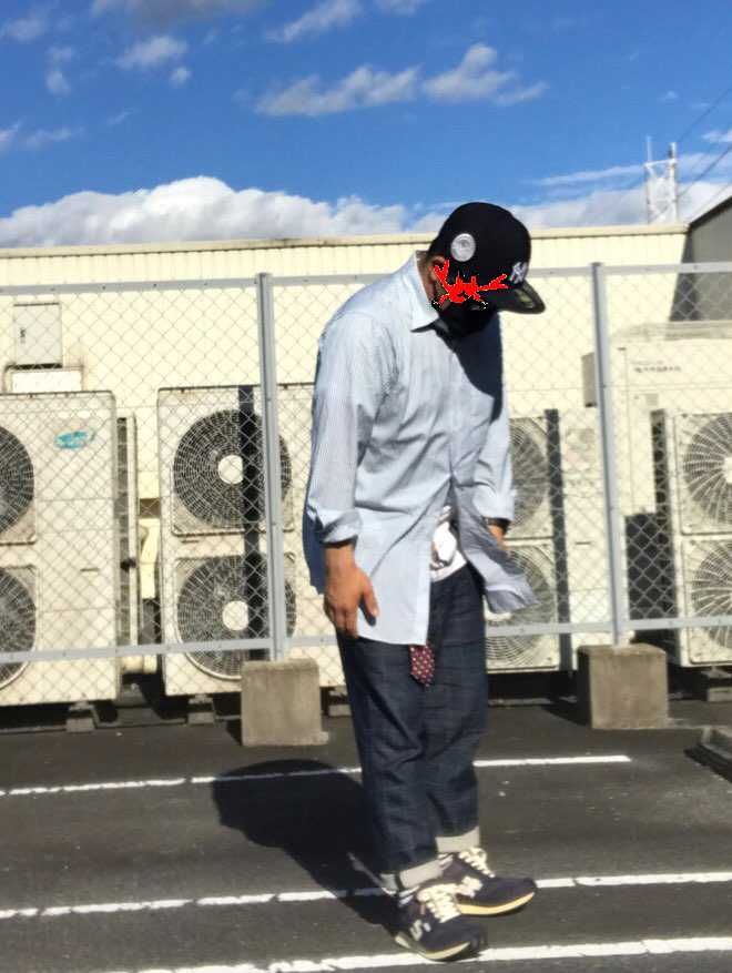 初FCスニーカー

●らを見せたい露出狂w
※文章の一部にミスがありました