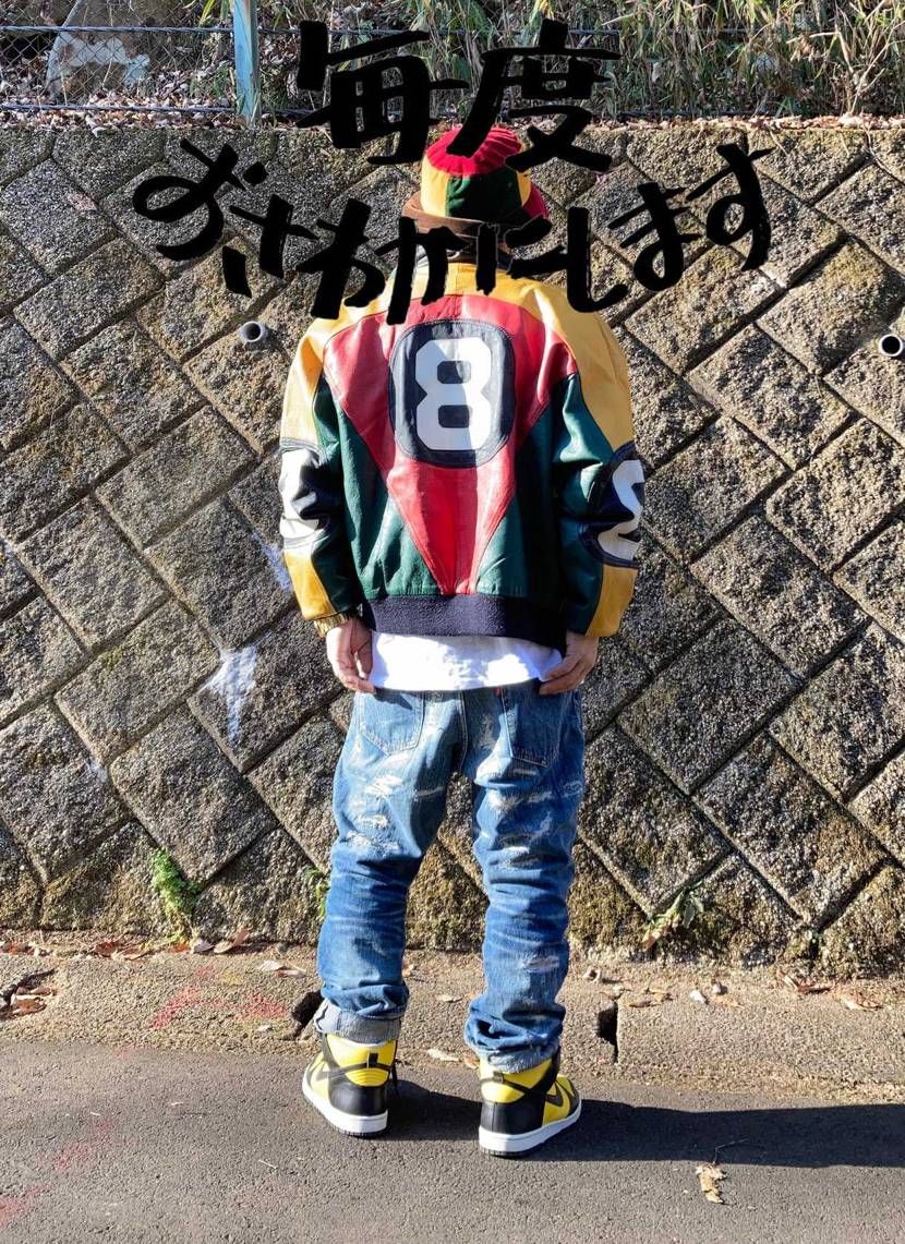 このジャケット知ってる？


先ゆーとく
あけましておめでとうw