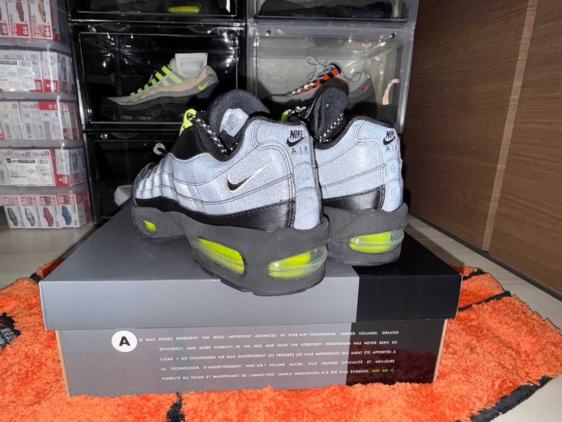 atmosで初めて当選した air max 95‼️
Ni