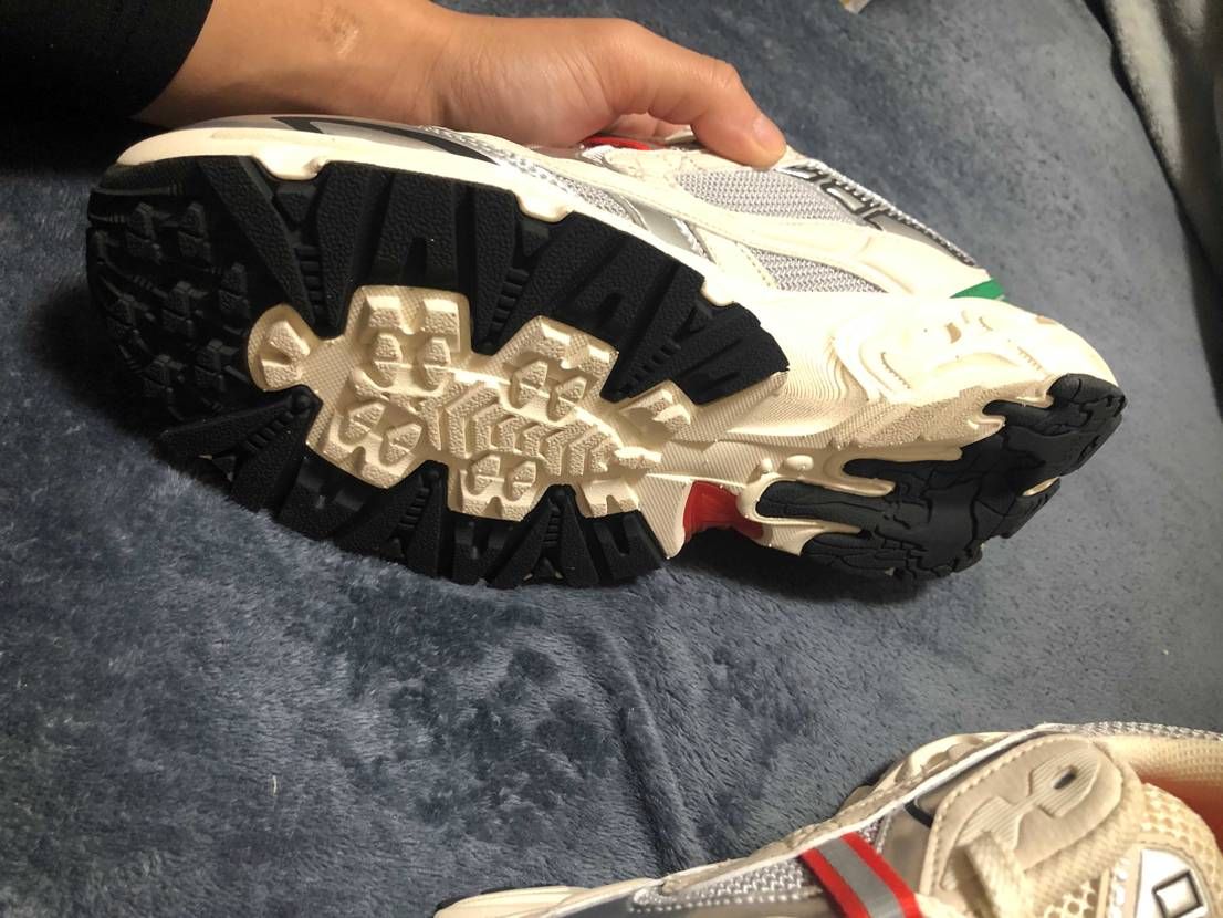 ナショナルジオグラフィック
新品　未使用
サイズ２７.5