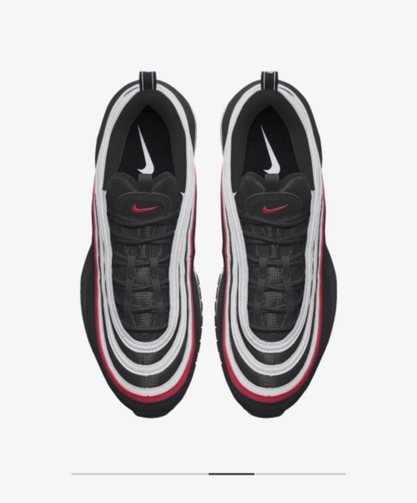 マイアミヒートカラーのスニーカー少な過ぎ

とりあえずバイユーで作ろうと思う