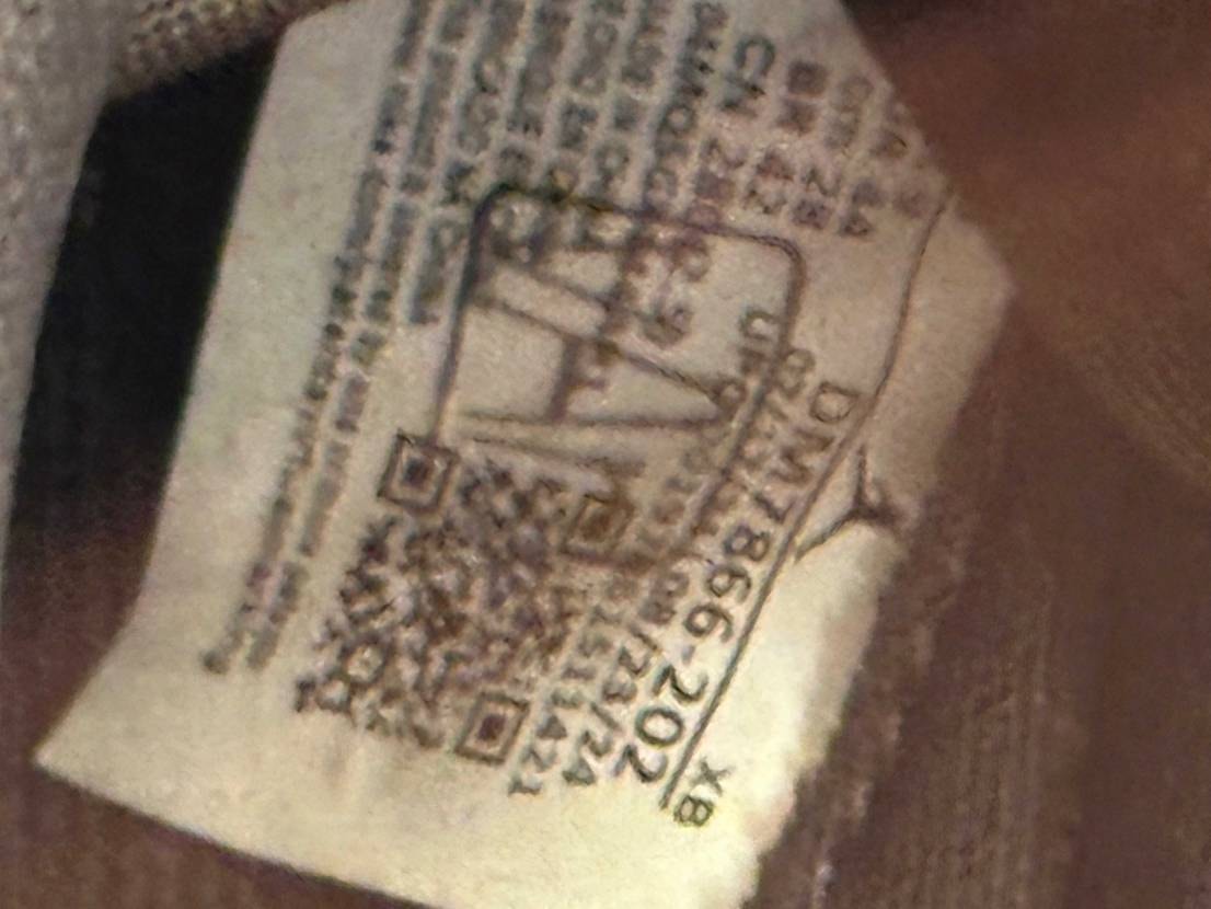 Travisにアウトレット品なんてあるんや🧐🧐🧐
このマー