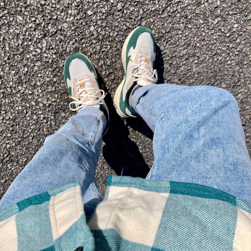 肌寒いけど晴れ空なこの早秋の朝が堪らないんですよねぇ☺️ すぐに過ぎ去る貴重な季