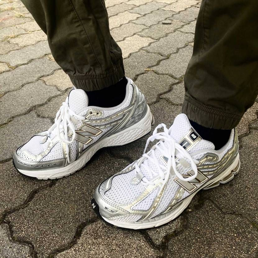 今日スニ
NB1906R

メッシュアッパーもうあきまへんね…寒い🥶