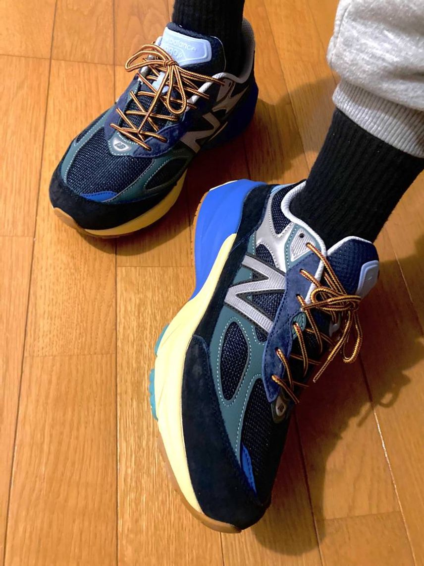 こそこそ購入シリーズ。
990v6 アクションロビンソン ラピスラズリ