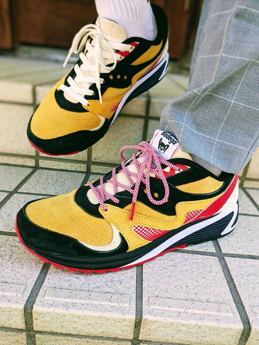 今日スニはSaucony×Bodega Grid8000

以前雨模様の日に