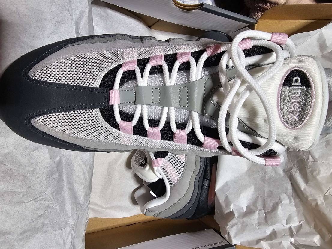 ZOZO早いね。昨日午後からの注文で届きました。
カラーも