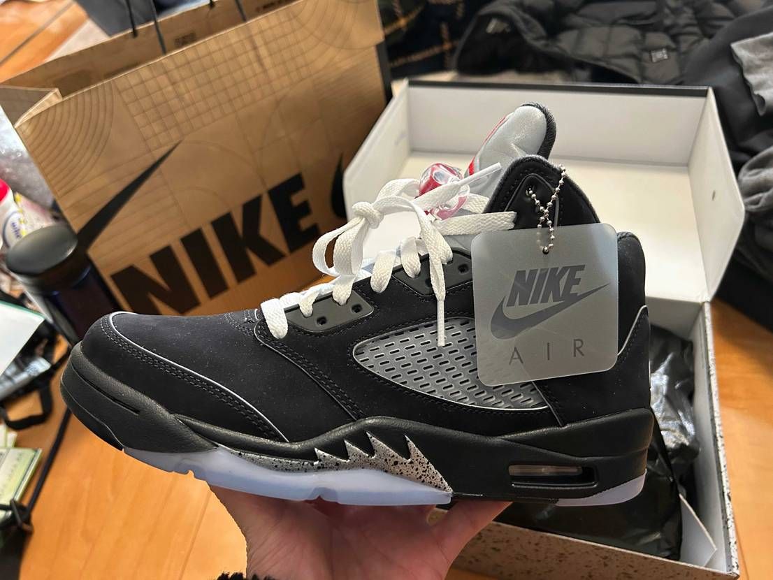 だんだん値段上がってくし、
NIKE Kyotoでラス1だった27.0ゲット。