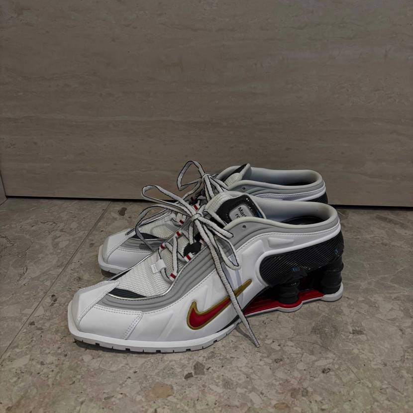 Martine Rose × Nike Shox MR4 🌹