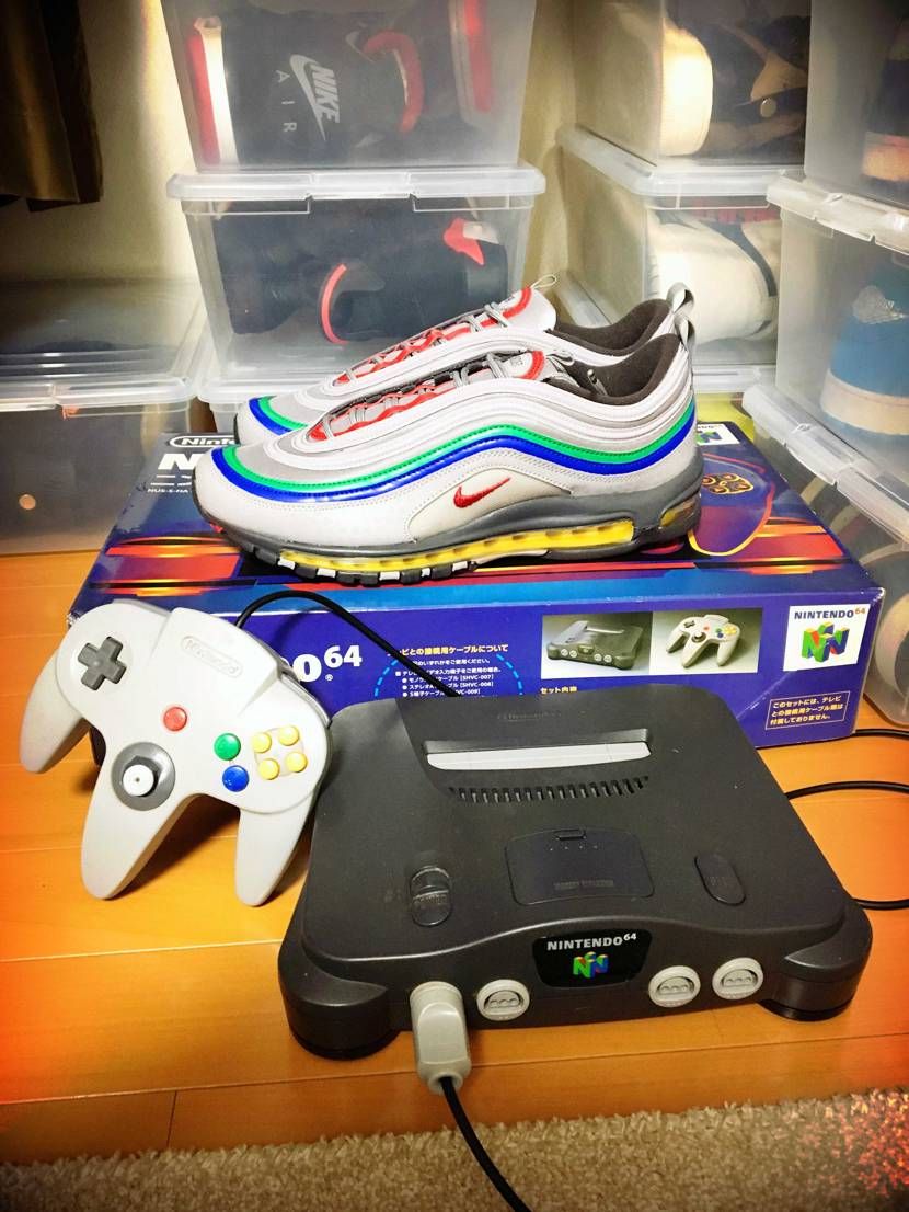 64が見つかったのでツーショット🎮
箱もちゃんと残ってました笑