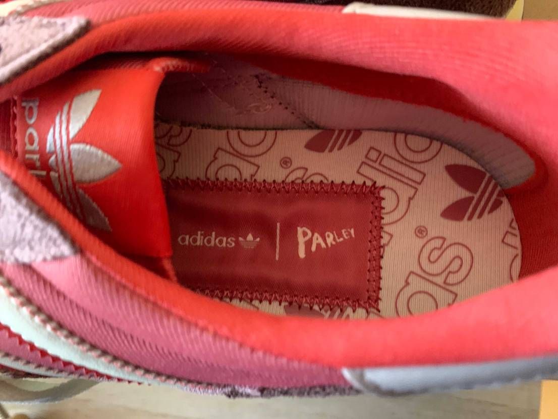 あけましておめでとうございます⛩🎍
今年最初に届いたくつ😊