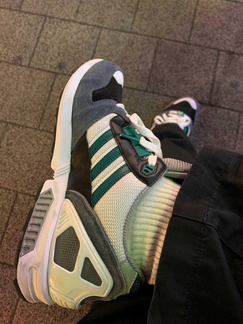 今日の靴
ZX8000 MITA