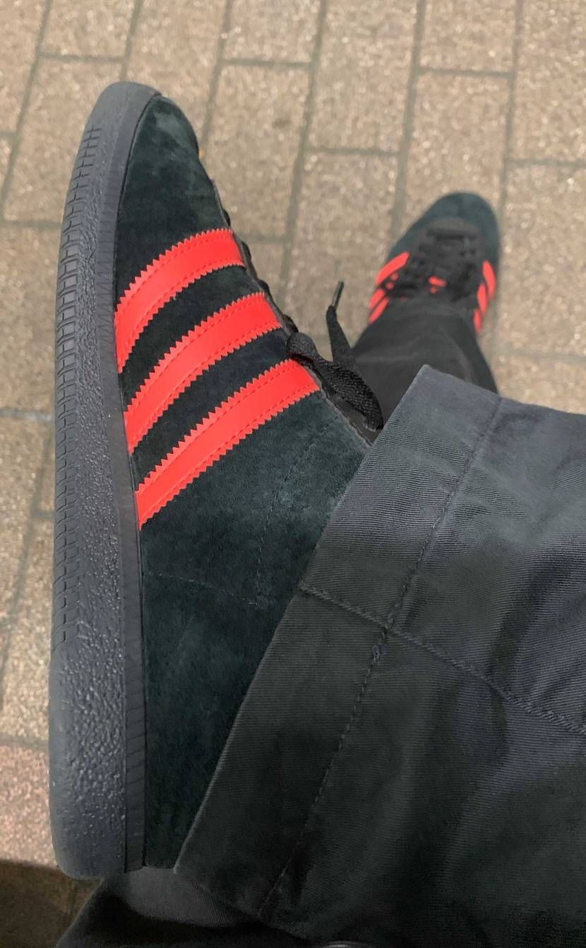 今日の靴


仕事で秋葉原行ったんだけど、アキバにも店