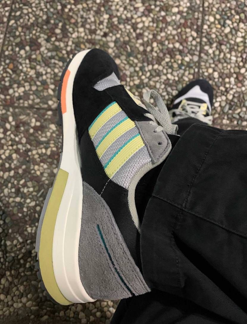 今日の靴
zx 420

ナイスなインライン