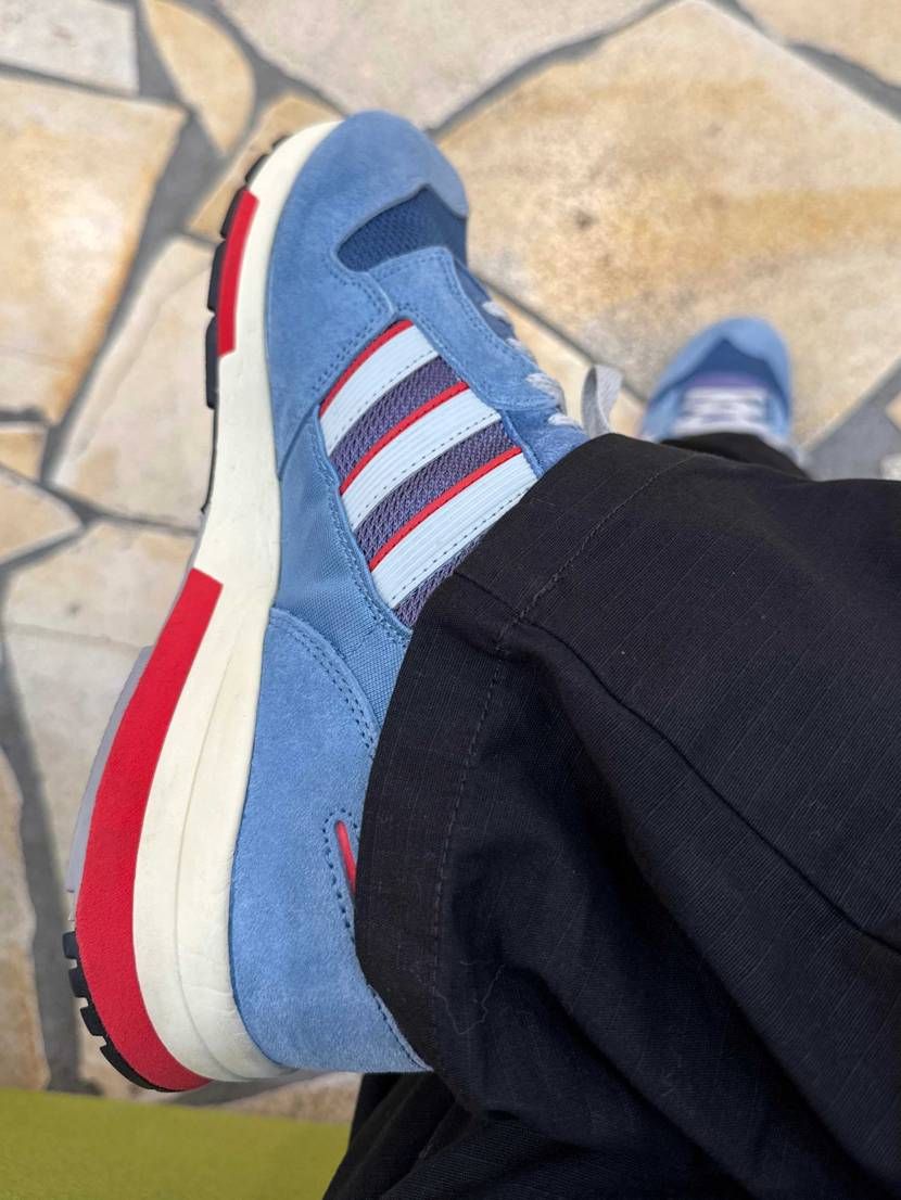 今日の靴（履かないとダメになる）