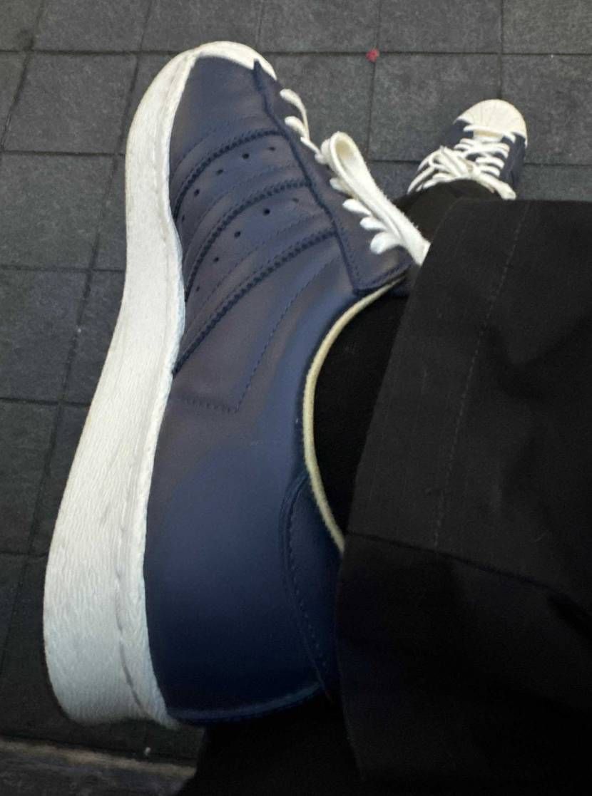 今日の靴と今日のチケット



行く人いますかね？