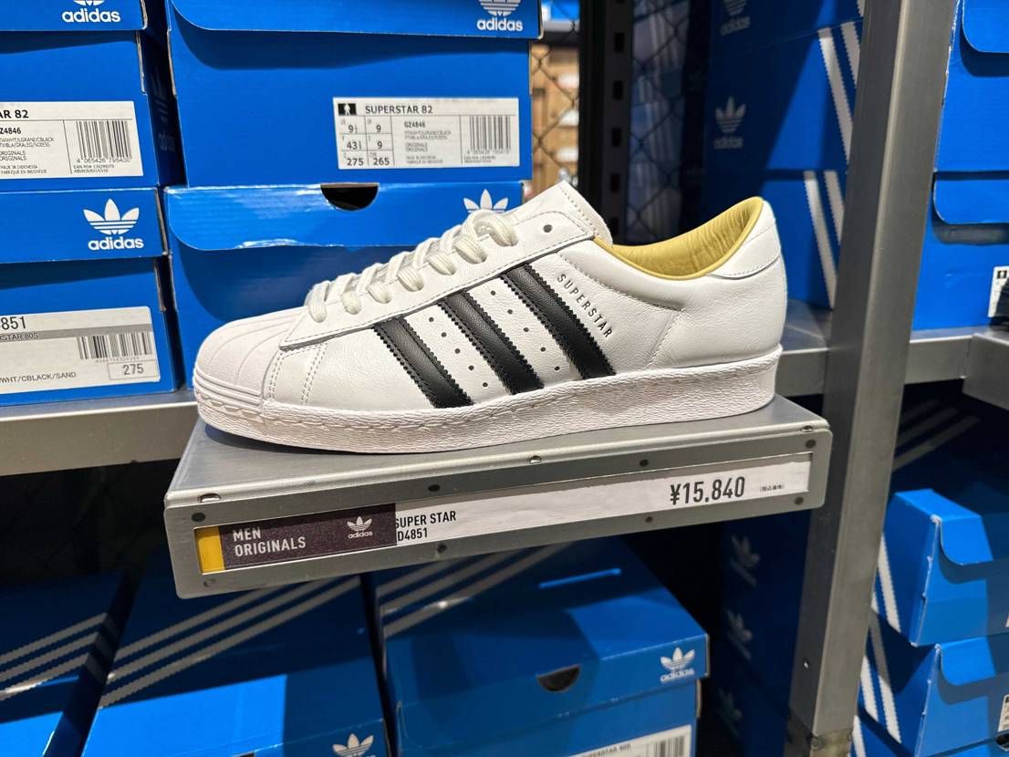 今日の靴とさっきかった靴😊