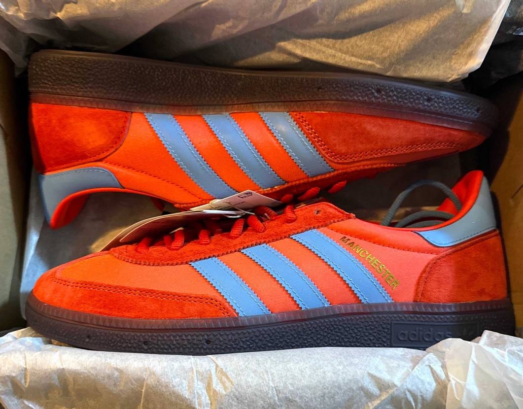 ことしさいごのお買い物

小さなポスターうれしい（ポスターなのか？）
ブッ