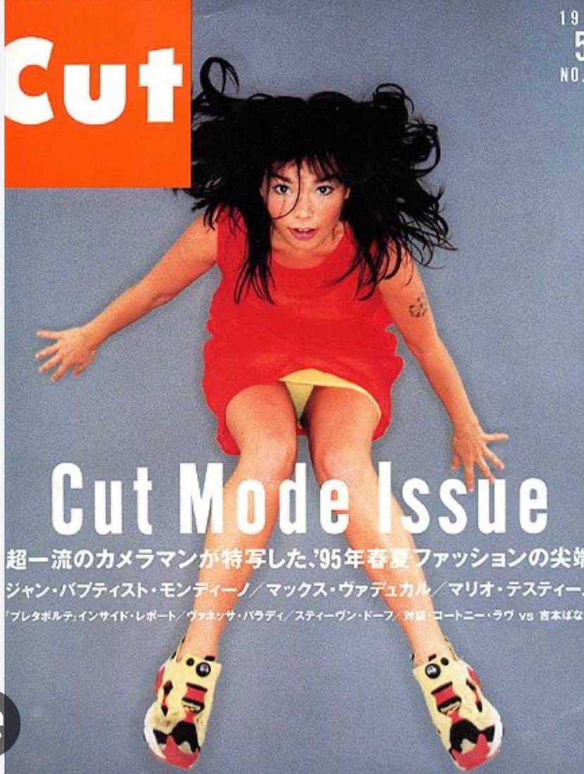 お仕事のついでに寄ったNIKEにあったのでつい🙇‍♂️
買