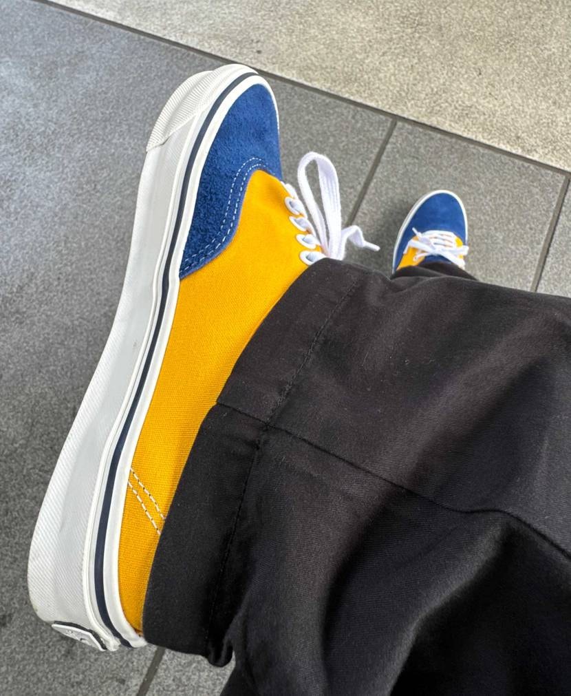 気持ちも明るくなる。vansってやつは（そーゆー気がする。黄