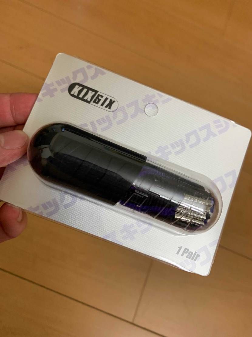 今日KIXSIXのパープル×ブラック買ってきて来ました
本