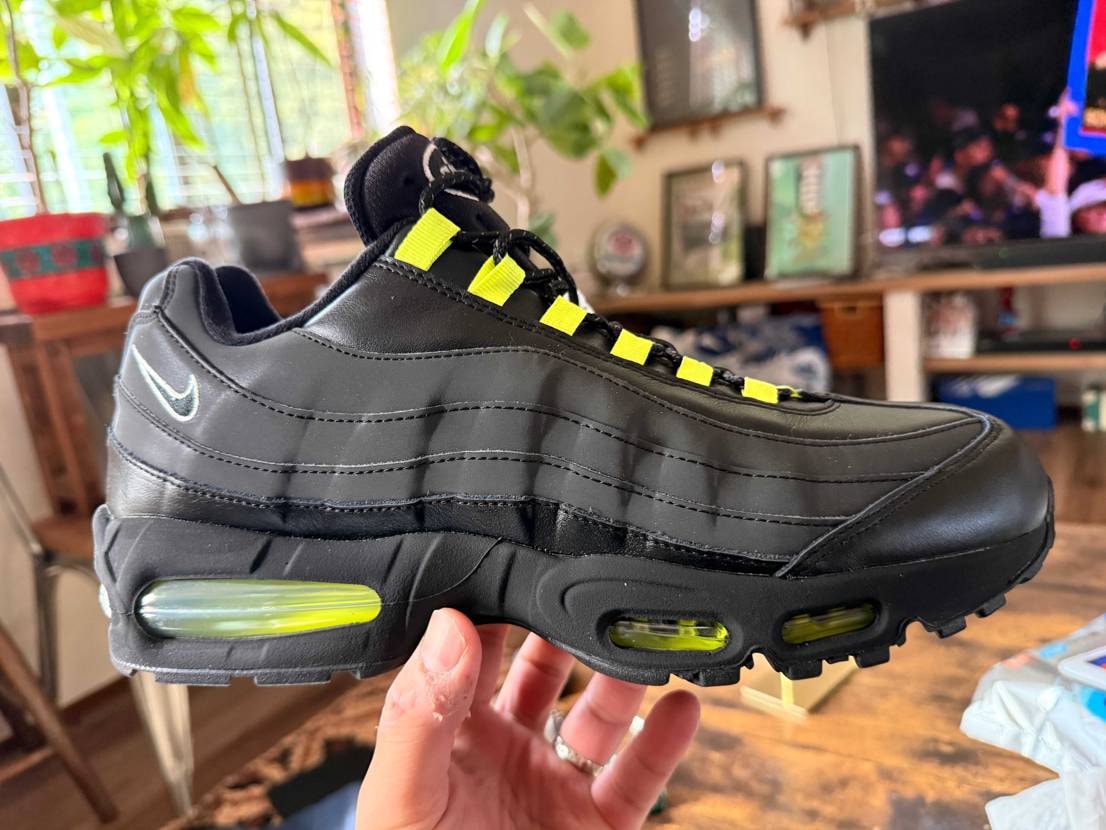 いい。
マリナーズのキャップ被ってリップスライムのライブで履く