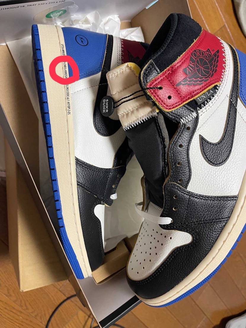 印字欠けてる💢初期不良ですかねスニダンさん💢