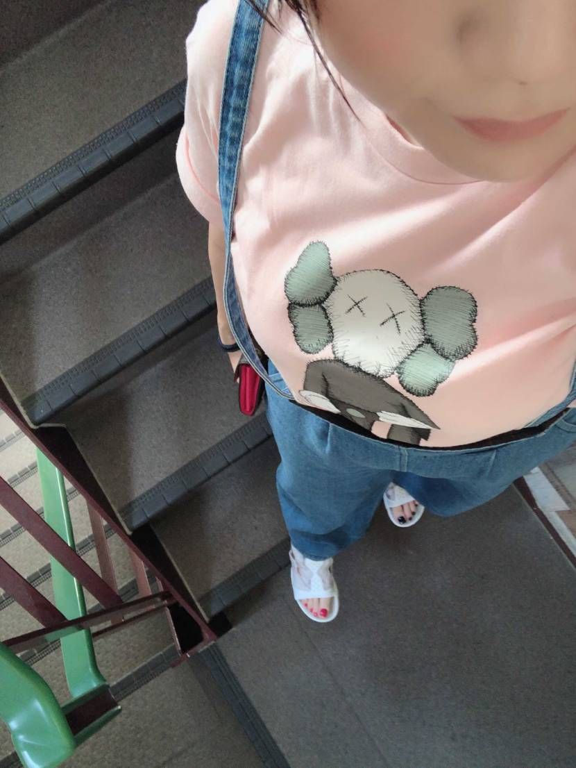 今日もポンプのサンダル
涼しさを兼ね備えております。
