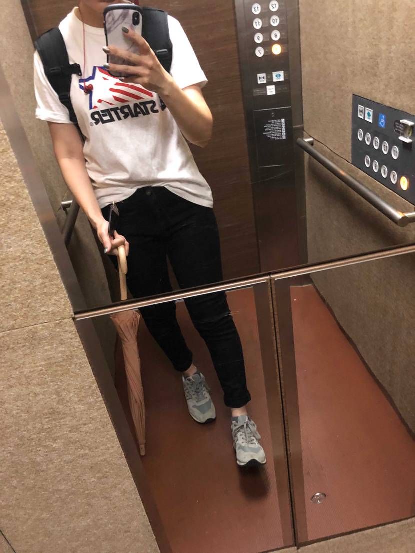 今日は、全国的に雨なのかな？
地下鉄通勤です。

久し