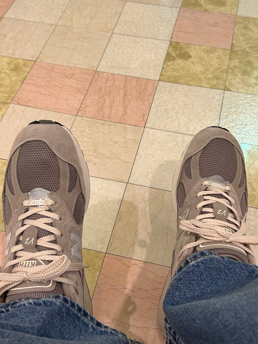 今日はいい天気で暖かいので、KITH991V2とお散歩🚶
