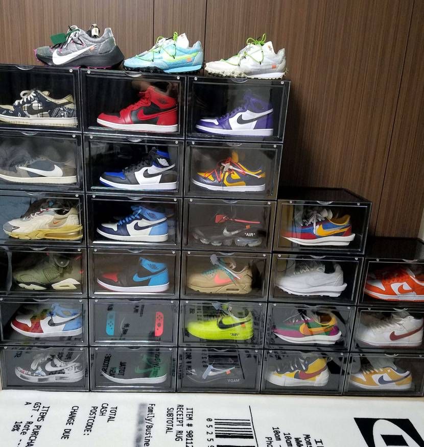 満室なので上３足は退出して頂き、下駄箱へ🙏
増築する今月なんか買わせて下さいNI