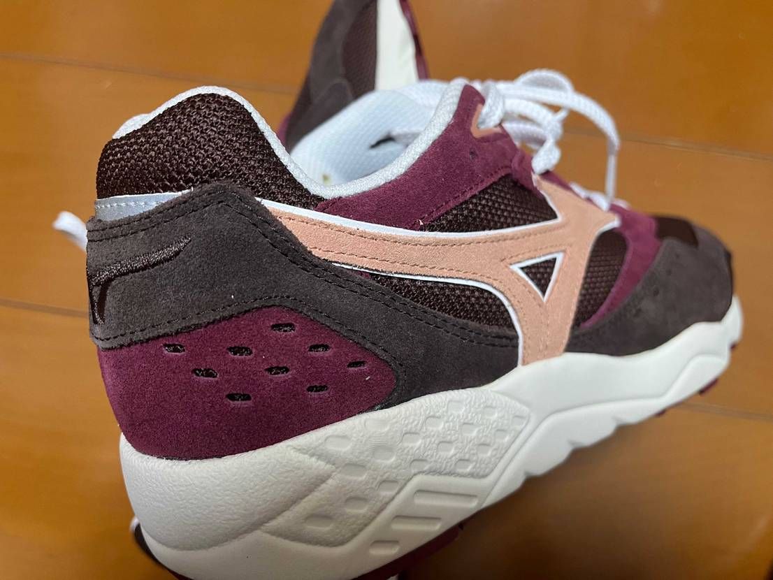 ブラウン/ボルドーのcontenderです。amazonセー