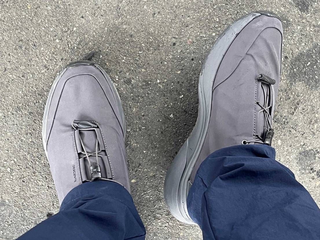 今日は生憎の天候☔️のため、DESCENTEのWAYSERです。GOREではない