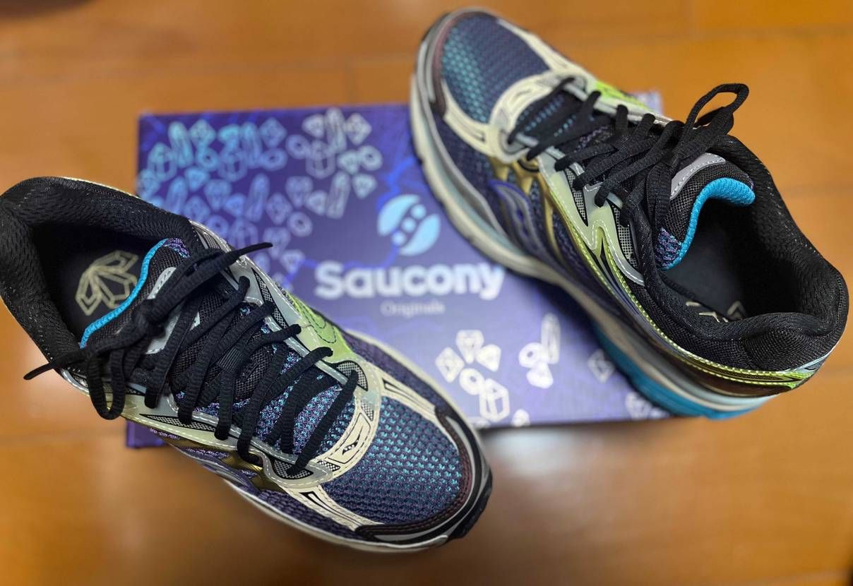 SAUCONY progrid omni9 'CRYSTAL