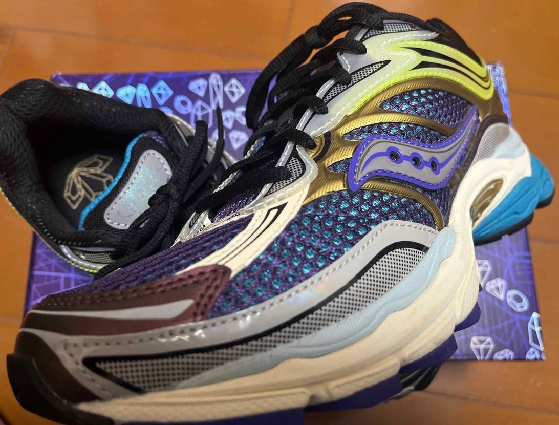 SAUCONY progrid omni9 'CRYSTAL