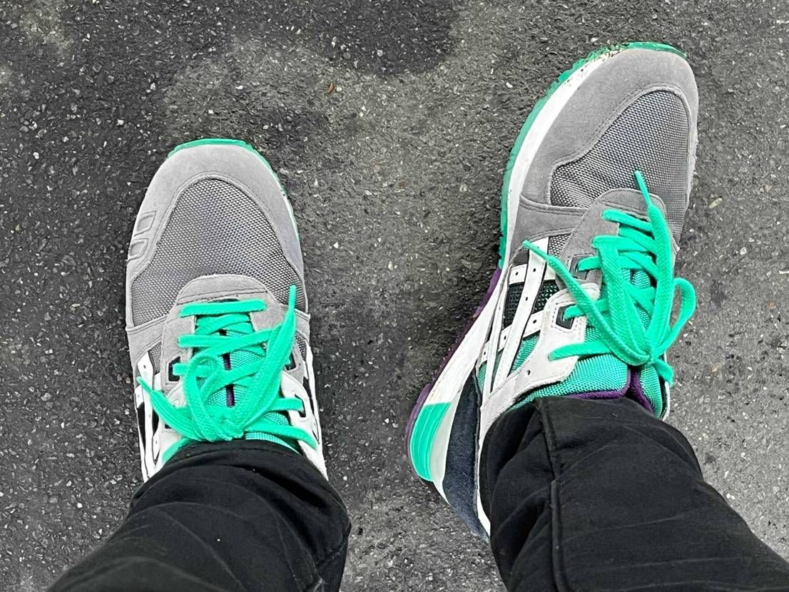 勝手にGEL-LyteⅢ Weekの6日目は'Grey/White'です。
モ